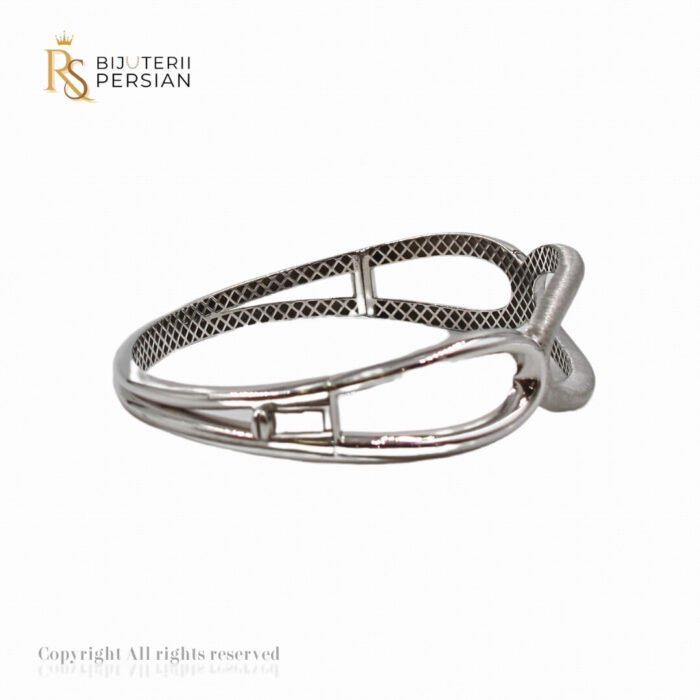 Brățara fixă modernă din aur alb, ideală pentru stiluri elegante