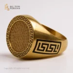 Inel bărbătesc Imperial din aur galben cu email negru și pietre zirconiu