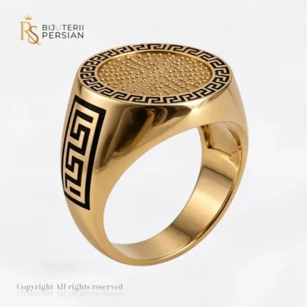 Ghiul masiv din aur galben 14K pentru bărbați cu platou rotund texturat și motiv grecesc meandru Bijuterii Persian