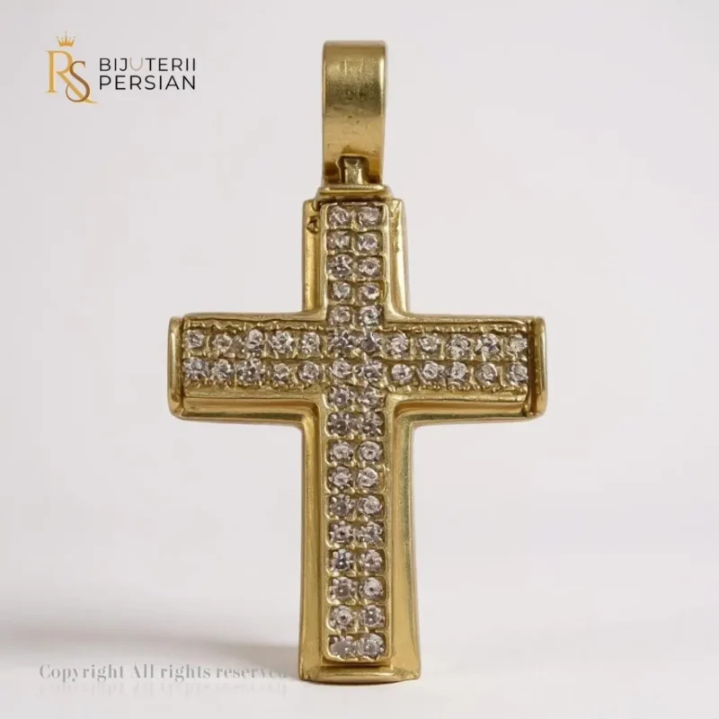 Pandantiv crucifix din aur galben cu pietre zirconiu elegante
