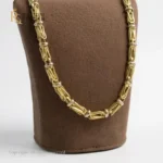 Lanț bicolor din aur galben și alb cu model geometric structurat – bijuterie masculină 14K.