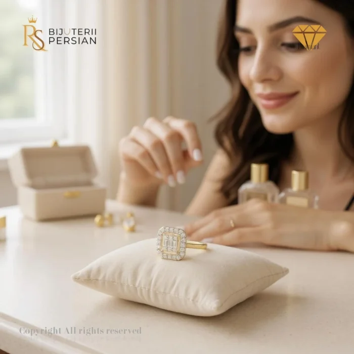 Inel Clarisse din aur galben 14K cu 29 de diamante naturale certificat IGI – model cu formă rectangulară