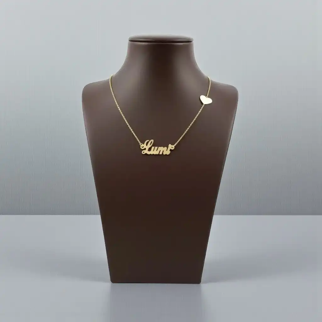 Lant din aur personalizat cu nume si pandantiv in forma de inima