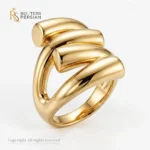 Inel aur galben fara pietre model modern cu linii tubulare spiralate si finisaj lucios din aur 14K