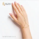 Bratara de mana cu inel din aur galben 14K cu motiv central romb decupat stil filigran