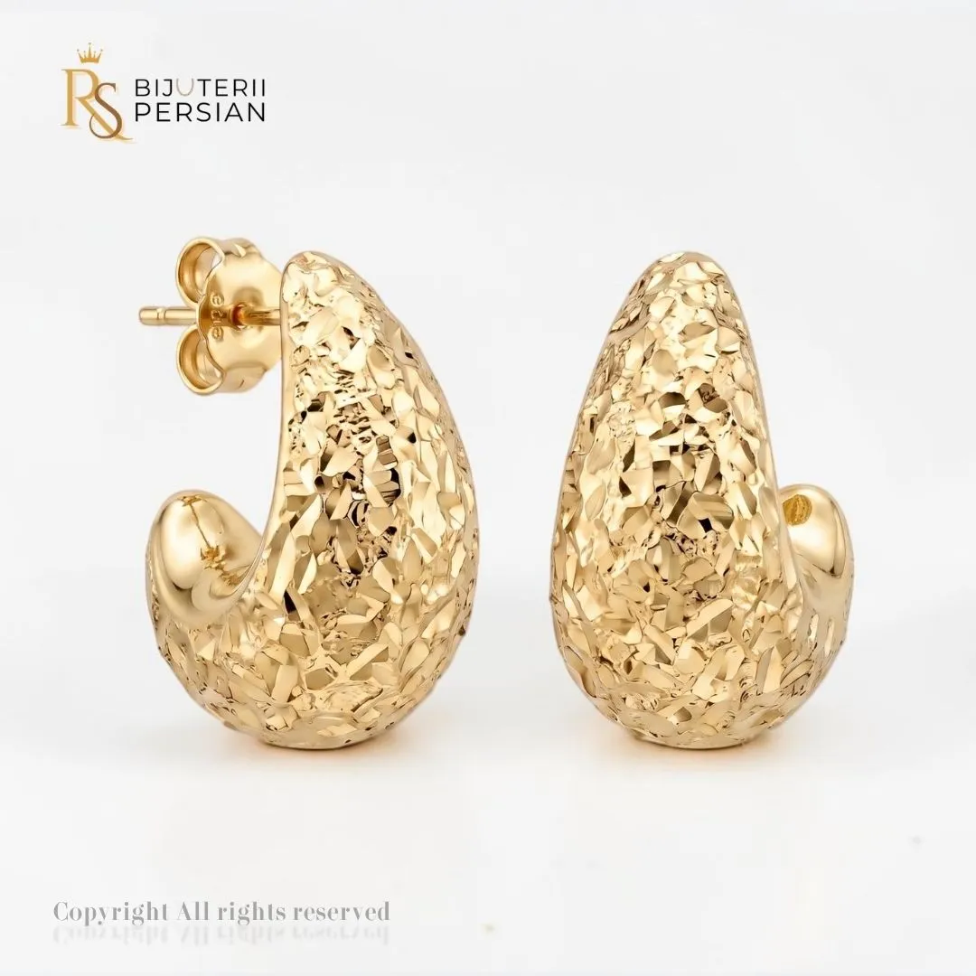 cercei-aur-galben-semicerc-diamantat-14k-bijuterii-persian Cercei aur galben semicerc diamantat din aur 14K cu suprafata gravata cu taieturi diamantate stralucitoare
