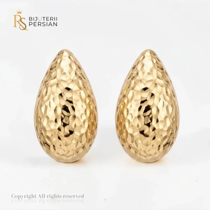 Cercei aur galben semicerc diamantat din aur 14K cu suprafata gravata cu taieturi diamantate stralucitoare