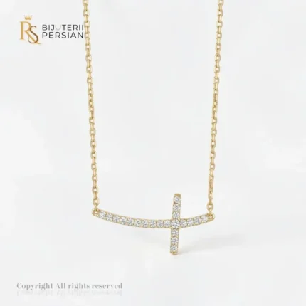 Lantisor din aur galben 14K cu pandantiv cruce orizontala curbata incrustata cu cristale zirconiu