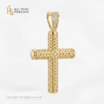 Pandantiv aur galben cruce tubulara din aur 14K cu gravură în relief model spic de grâu și anou încrustat cu zirconiu