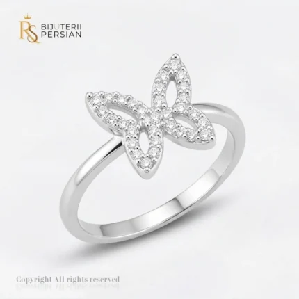 Inel aur alb fluture contur cu zirconiu din aur 14K cu aripi decupate avand conturul pavat cu cristale si sina polizata
