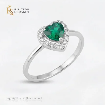 Inel aur alb inima cu zirconiu verde din aur 14K cu cristal central verde si cadru halo in forma de inima incrustat cu zirconii transparenti