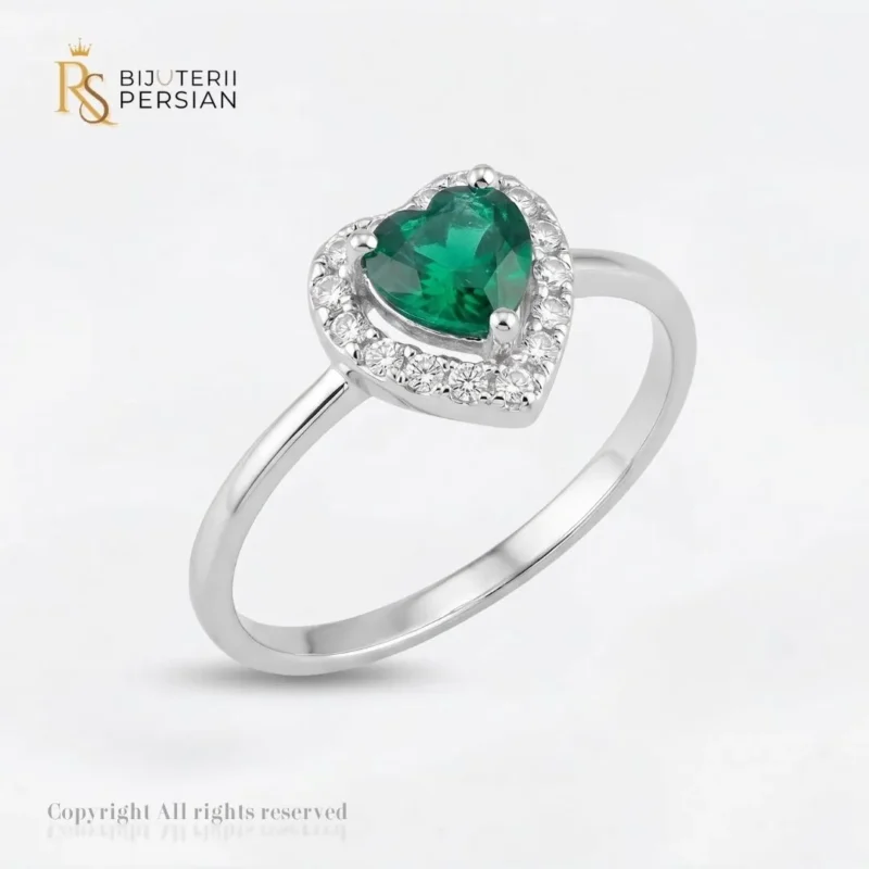Inel aur alb inima cu zirconiu verde din aur 14K cu cristal central verde si cadru halo in forma de inima incrustat cu zirconii transparenti