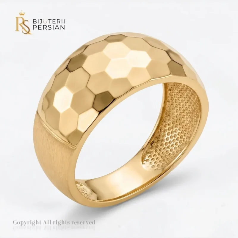 Inel aur galben bombe hexagonal din aur 14K cu fatete geometrice polizate stil fagure si interior ajurat