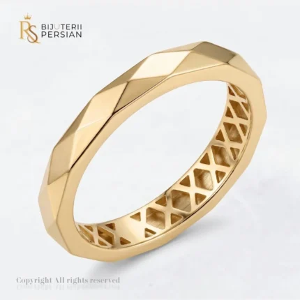 Inel aur galben facetat geometric din aur 14K fara pietre cu suprafete polizate la luciu oglinda