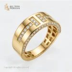 Inel aur galben linii geometrice t din aur 14K cu profil lat si benzi pavate cu zirconiu