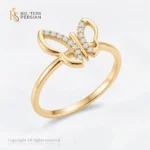Inel aur galben tip fluture cu zirconiu din aur 14K cu aripi filigranate si pietre transparente encastrate