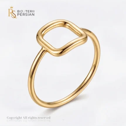 Inel aur galben tip patrat geometric conturat din aur 14K fara pietre cu fisa patrata si suprafata polizata