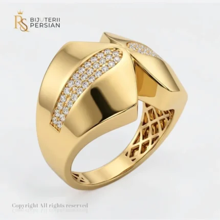 Inel aur galben geometric fațetat din aur 14K cu coroana masiva si canale pavate cu zirconiu